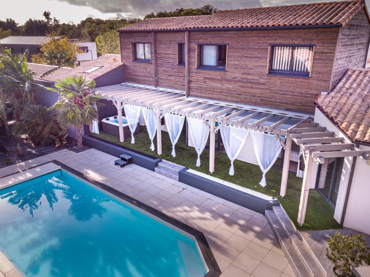 Suites By Aix Keys Avec Jacuzzi Privatif 5 Min Des Plages Fouras Saint-Laurent-de-la-Prée Εξωτερικό φωτογραφία