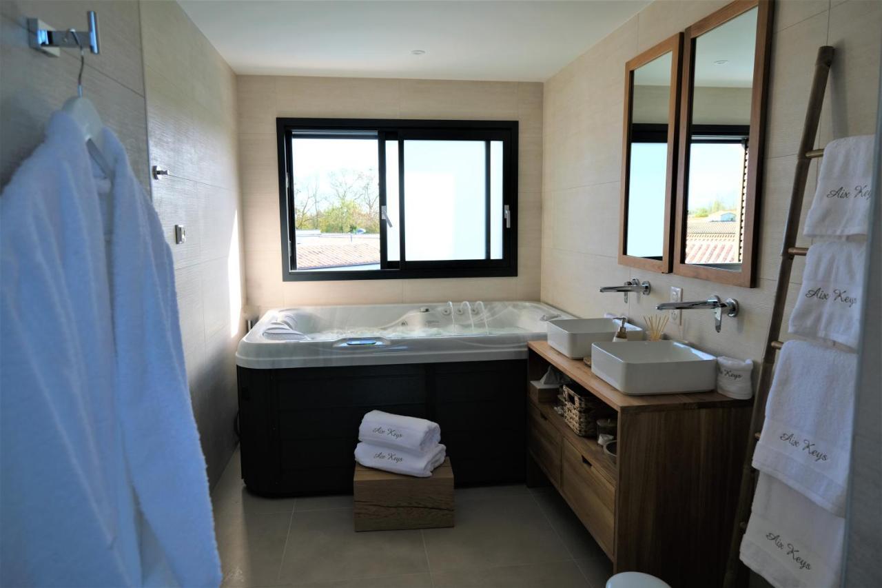 Suites By Aix Keys Avec Jacuzzi Privatif 5 Min Des Plages Fouras Saint-Laurent-de-la-Prée Εξωτερικό φωτογραφία